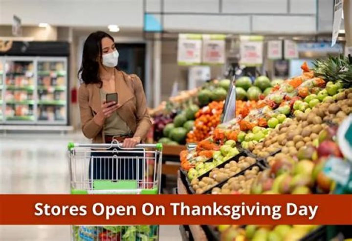 Are stores open on Thanksgiving Monday Alberta?