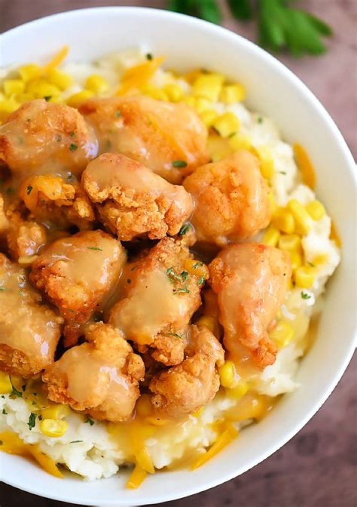 Does Applebees still have the Homestyle Chicken Bowl?