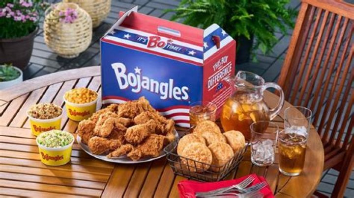 How much is the 8 piece box at Bojangles?