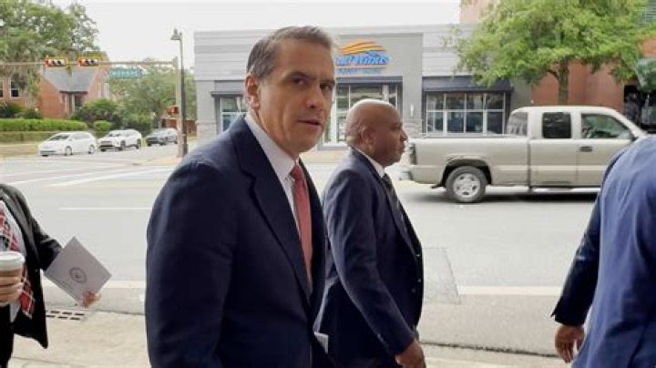 How tall is Wes Welker?