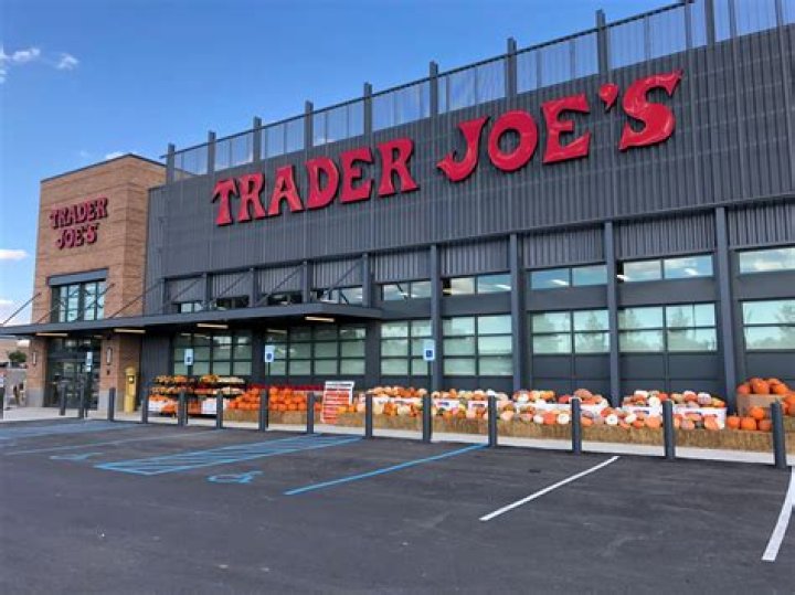 Is Trader Joe’s a franchise?