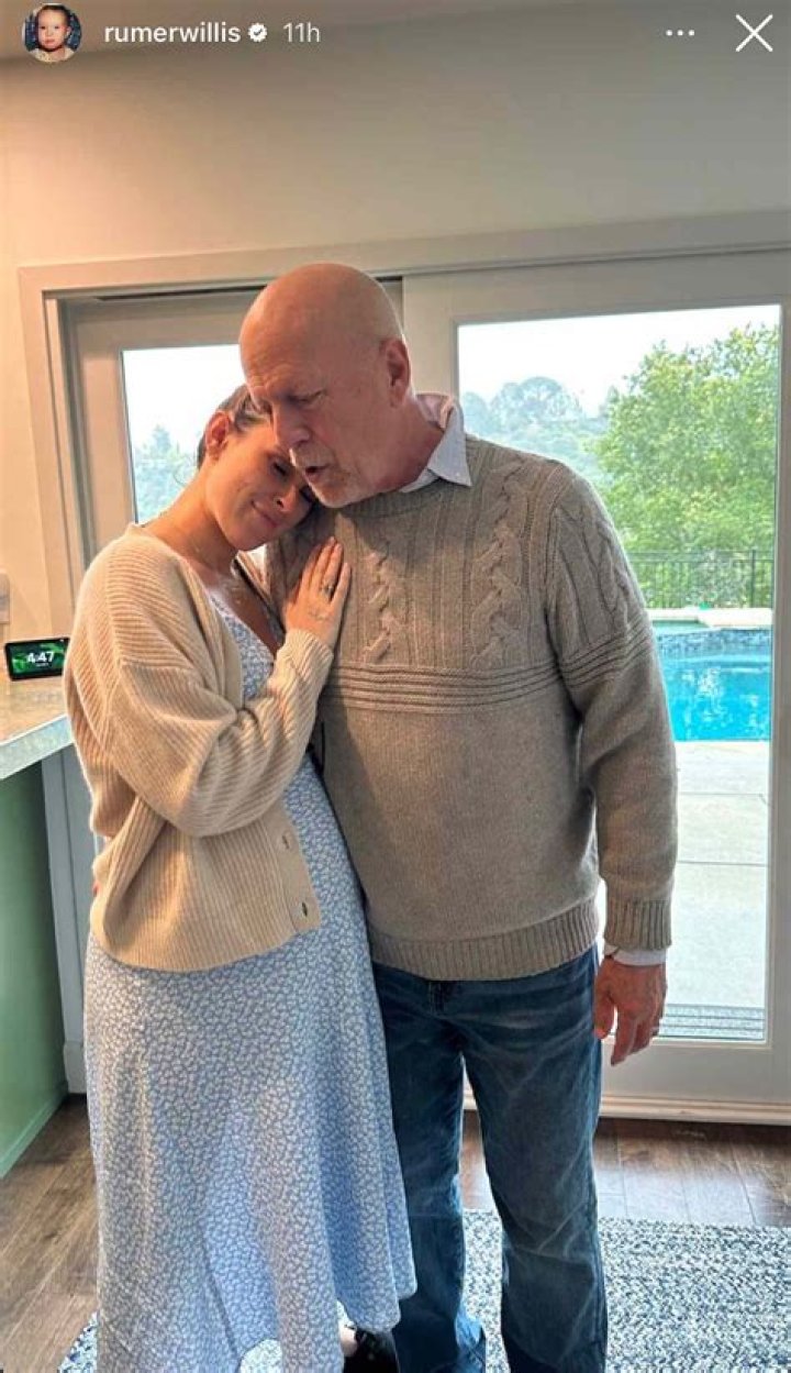 Pregnant Rumer Willis Reveals Plans For ‘Unmedicated’ Childbirth Amid Dad Bruce’s Dementia Diagnosis