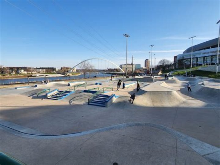 Who built Lauridsen skatepark?